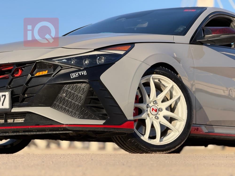 هیوندای ئەلەنترا